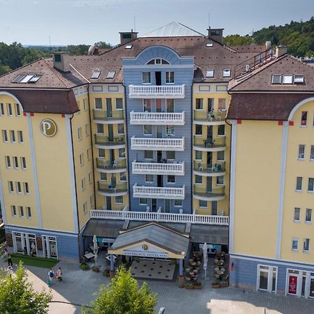 Palace Hotel Хевиз Экстерьер фото